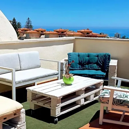 Benal-torre Sunny Terrace 公寓