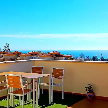 Benal-torre Sunny Terrace 托雷莫利诺斯