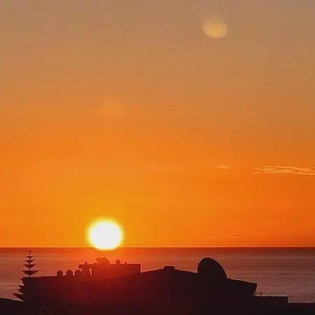 Benal-torre Sunny Terrace 托雷莫利诺斯