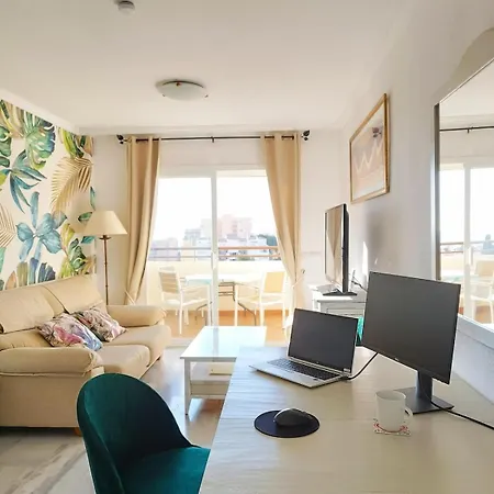 Benal-torre Sunny Terrace * 托雷莫利诺斯