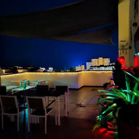 公寓 Benal-torre Sunny Terrace 托雷莫利诺斯